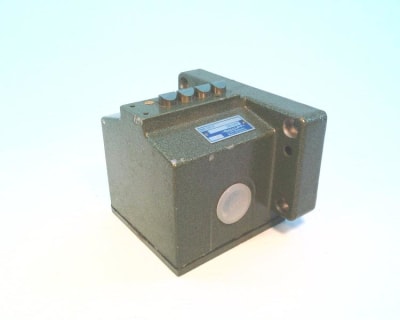 BALLUFF BNS-519-B4-D12-100-11