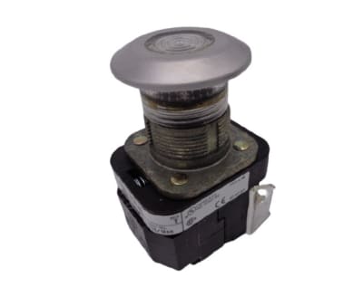 ALLEN BRADLEY 800T-FXP16AA7