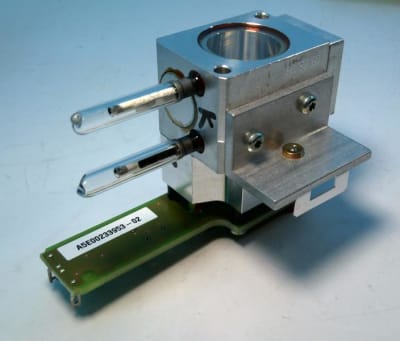 SIEMENS C79451-A3468-B522