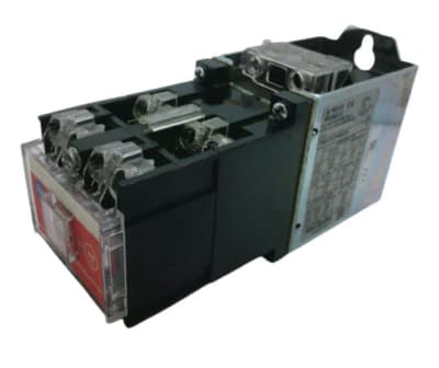 ALLEN BRADLEY 700S-DCP440Z24