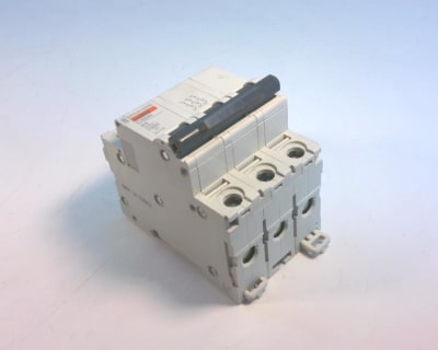 SCHNEIDER ELECTRIC 24738