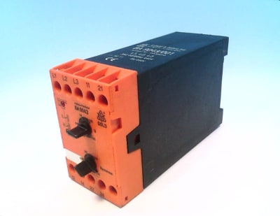 DOLD BA9043/001 3AC50-400HZ 440V