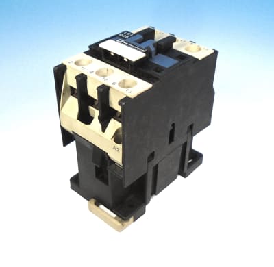 SCHNEIDER ELECTRIC LC1D2500F5