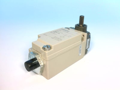 OMRON D4A3101NGM