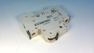 SIEMENS 5SY6-102-8