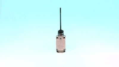 AZBIL CORPORATION 8LS152-J