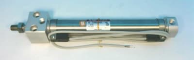 SMC 20-CDM2RA25-150-C73L