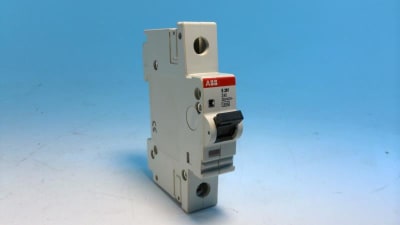 ASEA BROWN BOVERI GHS2810001R0558