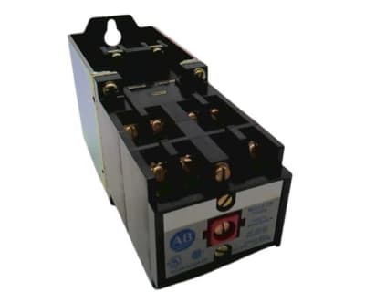 ALLEN BRADLEY 700DC-P700Z1