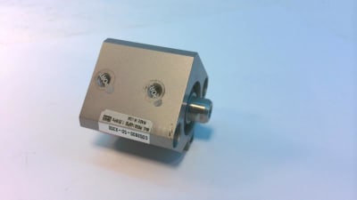SMC CDQ2B20-5D-X202