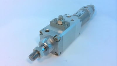 SMC CDLM2C40-25-P