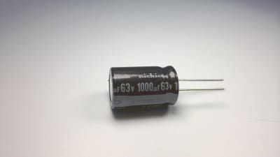 NICHICON UVY1J102MHD1TN