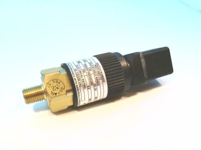 BARKSDALE 96211-BB2-T2