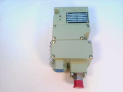 BARKSDALE 2AG11T-12C-01SW