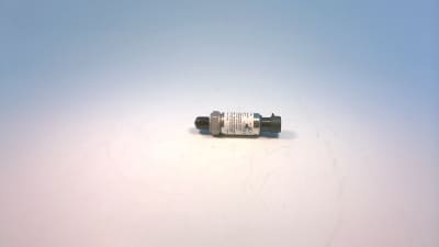 JOHNSON CONTROLS P499VAP-105
