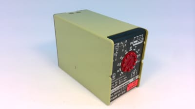 MULTICOMAT CSR2-68-24V