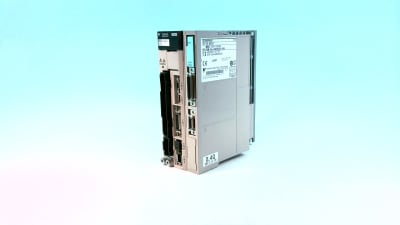 YASKAWA ELECTRIC SGDV-R70AE1A