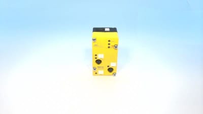 SICK UE4215-04CA200
