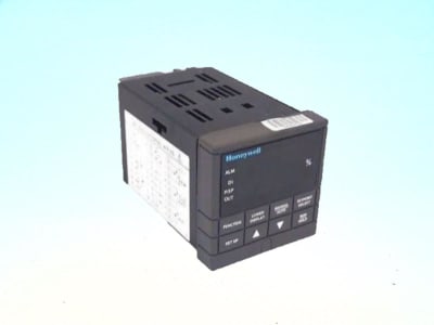 HONEYWELL DC330B-K0-2B3-11-0F0000-E0-0