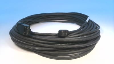 OMRON R88ACR1A015CF