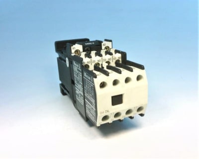 EATON CORPORATION DILR40G+04DIL-24VDC-Z