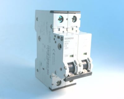 SIEMENS 5SY7504-7