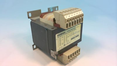 SIEMENS 4AM40418BD400CN2