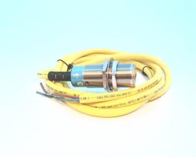 ALLEN BRADLEY 871TM-DR10NE30-H2A