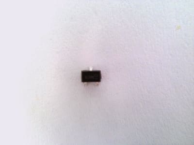 DIODES INC MMSTA42-7-F