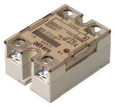 OMRON G3NA-425B-UTU-2 DC5-24