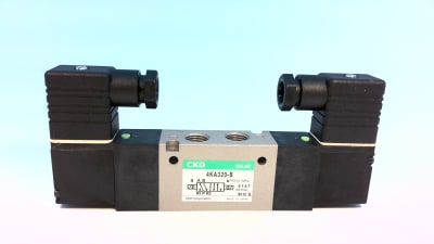 CKD CORP 4KA320-08-B-AC100V