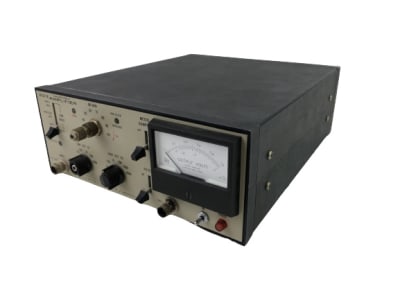 TEKTRONIX 823