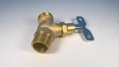 MUELLER INDUSTRIES 102-334HC