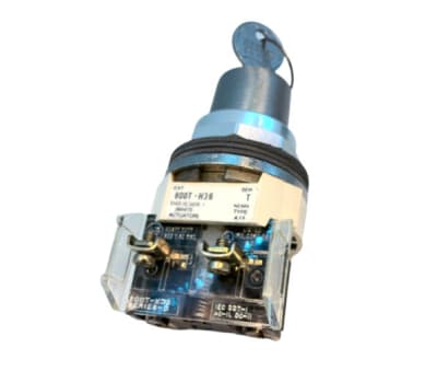 ALLEN BRADLEY 800T-H36D2