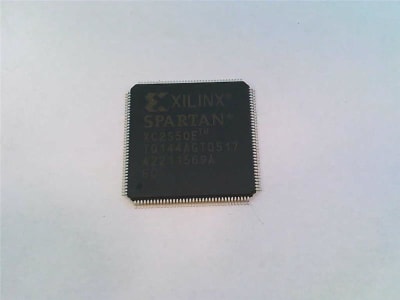 XILINX XC2S50E-6TQ144C