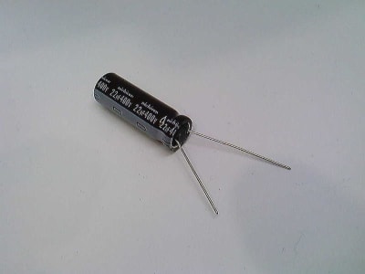 NICHICON UPT2G220MPD