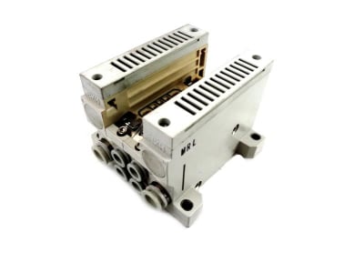 SMC VV5Q21-02C8FU1-S