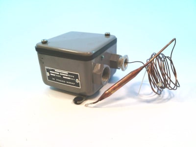 JOHNSON CONTROLS A28MA-2C