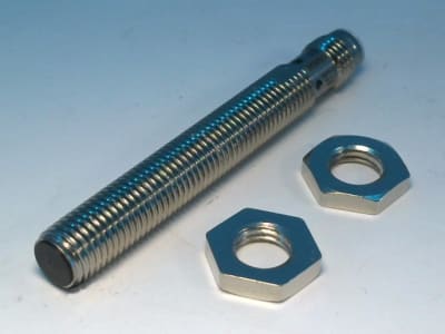 OMRON E2A-S08LS02-M5-B2