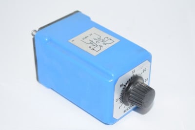 TE CONNECTIVITY 3712B11B