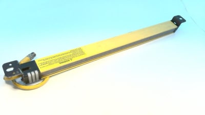 BANNER ENGINEERING 49607