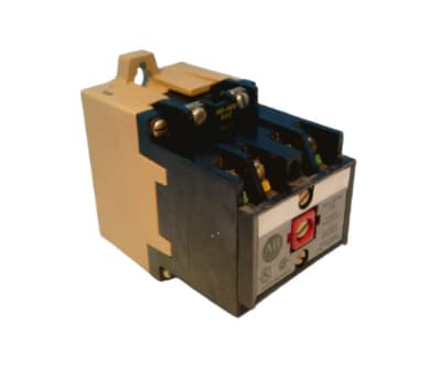 ALLEN BRADLEY 700-P220A4