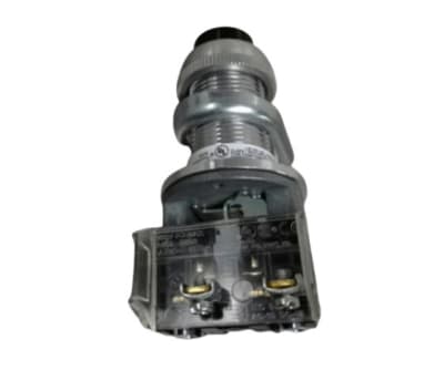 ALLEN BRADLEY 800H-BP2D1