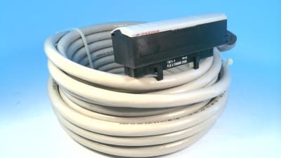 ALLEN BRADLEY 1492-CABLE100Y