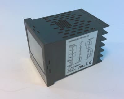 FUJI ELECTRIC PXF4AAY2-1VY00