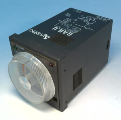 CROUZET GAR.U-220-240VAC