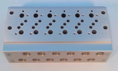 SMC VV5QZ25-0601TC-R