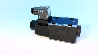 YUKEN DSG-01-2B2-A240-N1-70