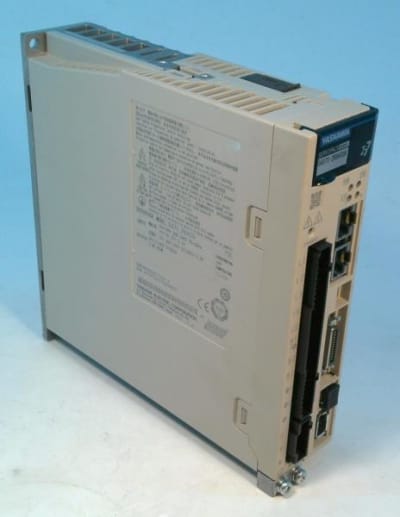 YASKAWA ELECTRIC SGD7S-2R8AC0A