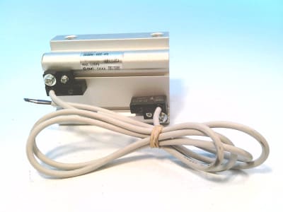 SMC CDQ2B40-40DZ-A73